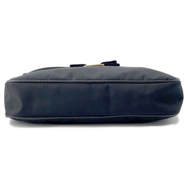 サルヴァトーレ・フェラガモ ショルダーバッグ ヴァラ ナイロン Ferragamo バッグ 黒