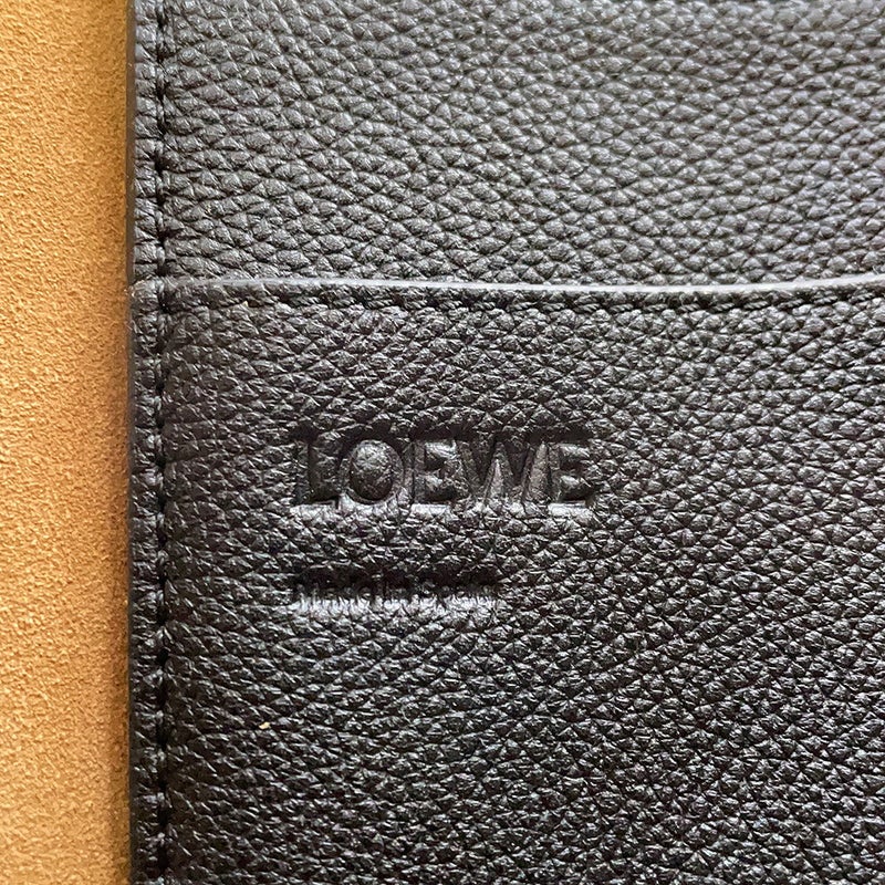 ロエベ トートバッグ バックルトート カーフレザー B692L09X01 LOEWE 黒