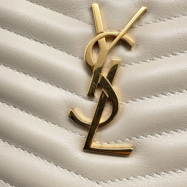 サンローランパリ ショルダーバッグ ルー ミニカメラバッグ カサンドラ YSL キルティング 748849 SAINT LAURENT PARIS