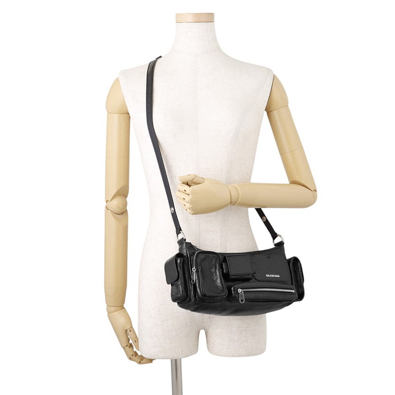 バレンシアガ ショルダーバッグ スーパービジー スリング スモール アリーナラムスキン 802227 BALENCIAGA  バッグ 黒