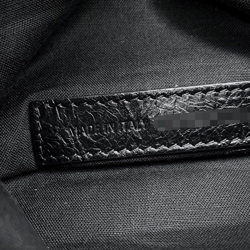 バレンシアガ ショルダーバッグ スーパービジー スリング スモール アリーナラムスキン 802227 BALENCIAGA  バッグ 黒
