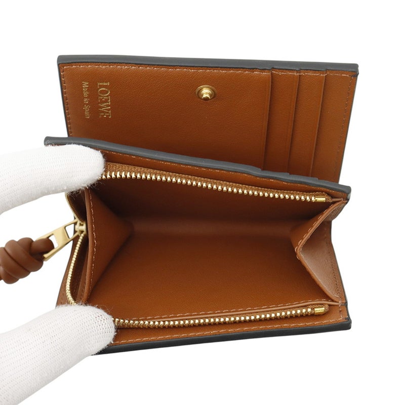 ロエベ 二つ折り財布 ノット コンパクトウォレット シャイニーナパカーフレザー CEM1NCWX01 LOEWE 財布 バイカラー 黒