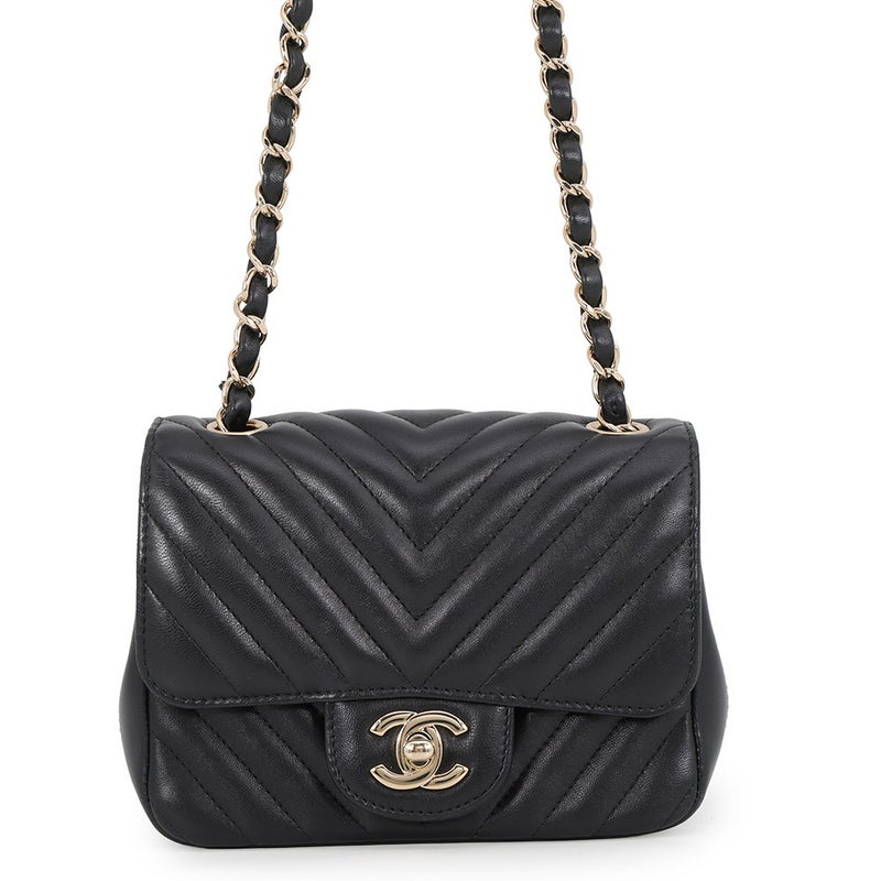 シャネル チェーンショルダーバッグ シェブロン ココマーク ミニ ラムスキン A35200 CHANEL Vステッチ 黒