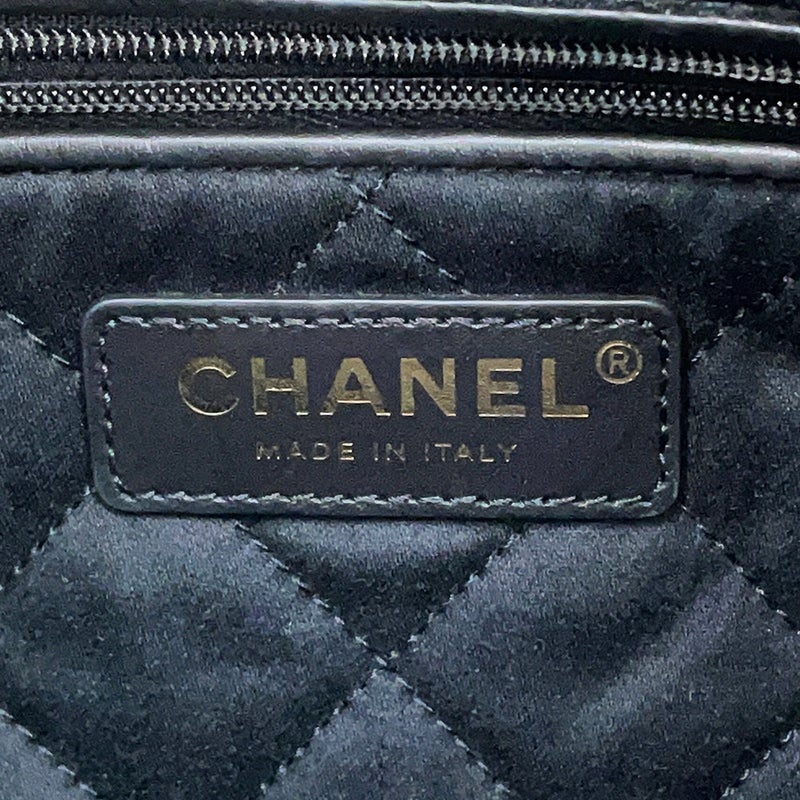 シャネル ハンドバッグ マトラッセ CHANEL22 ダブルポケット スモール カーフレザー AS3260 CHANEL ポーチ付き 黒
