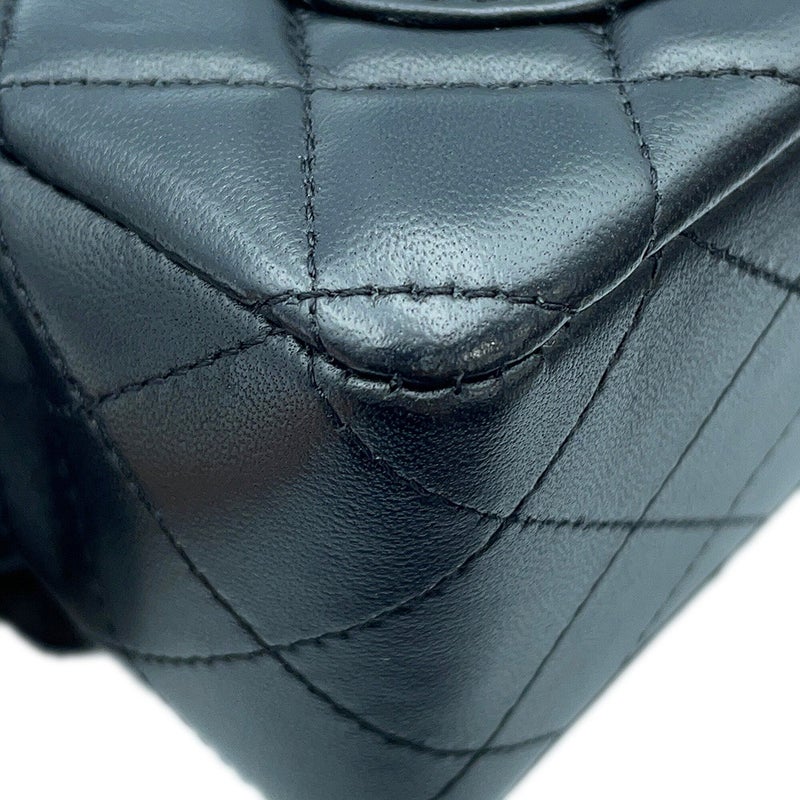 シャネル チェーンショルダーバッグ ミニマトラッセ ココマーク ラムスキン A69900 CHANEL バッグ 黒