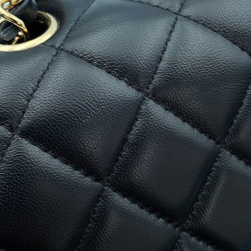 シャネル チェーンショルダーバッグ ミニマトラッセ ココマーク ラムスキン A69900 CHANEL バッグ 黒