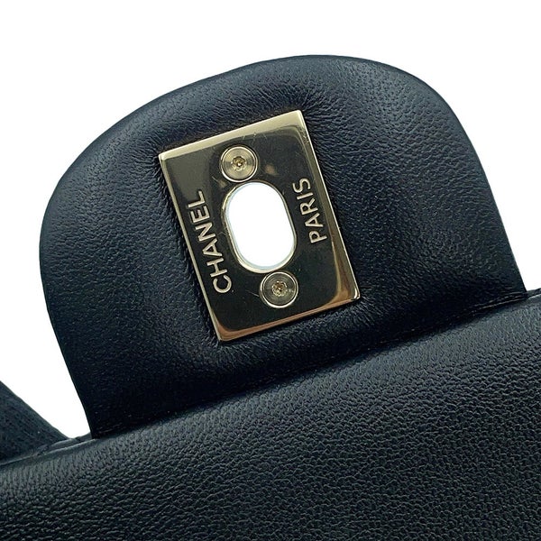 シャネル チェーンショルダーバッグ ミニマトラッセ ココマーク ラムスキン A69900 CHANEL バッグ 黒