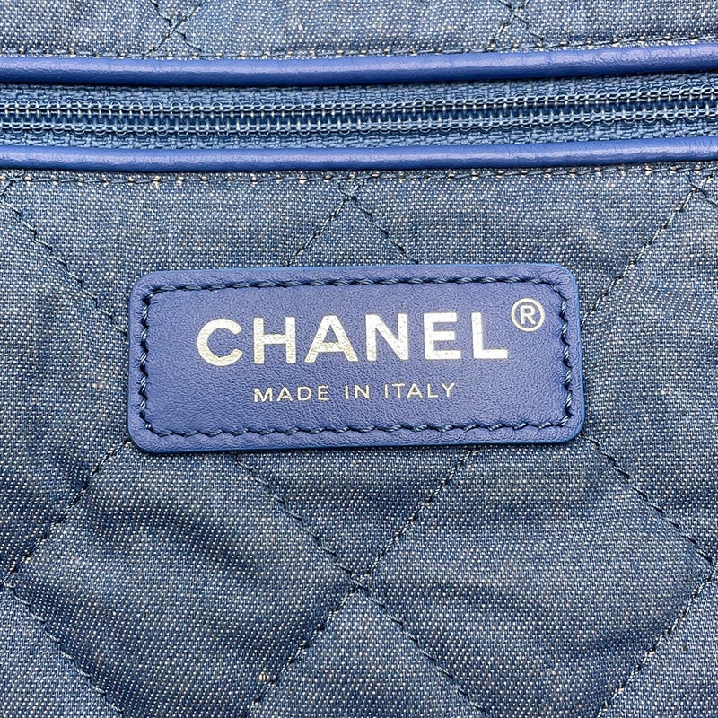 シャネル チェーンショルダーバッグ CHANEL 22 マトラッセ スモール デニム AS3260 ポーチ付き