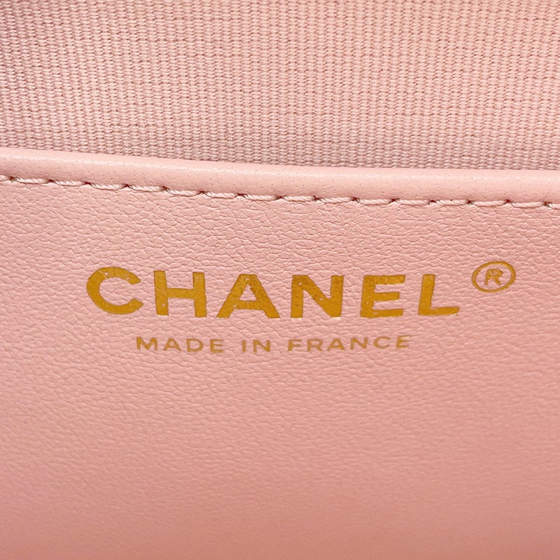 シャネル チェーンショルダーバッグ マトラッセ ココマーク ハートシェイプ ラムスキン AS5764 CHANEL