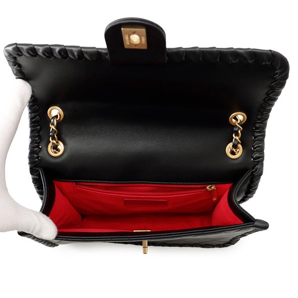 シャネル チェーンショルダーバッグ マトラッセ ココマーク シングルフラップ AS2496 CHANEL 黒