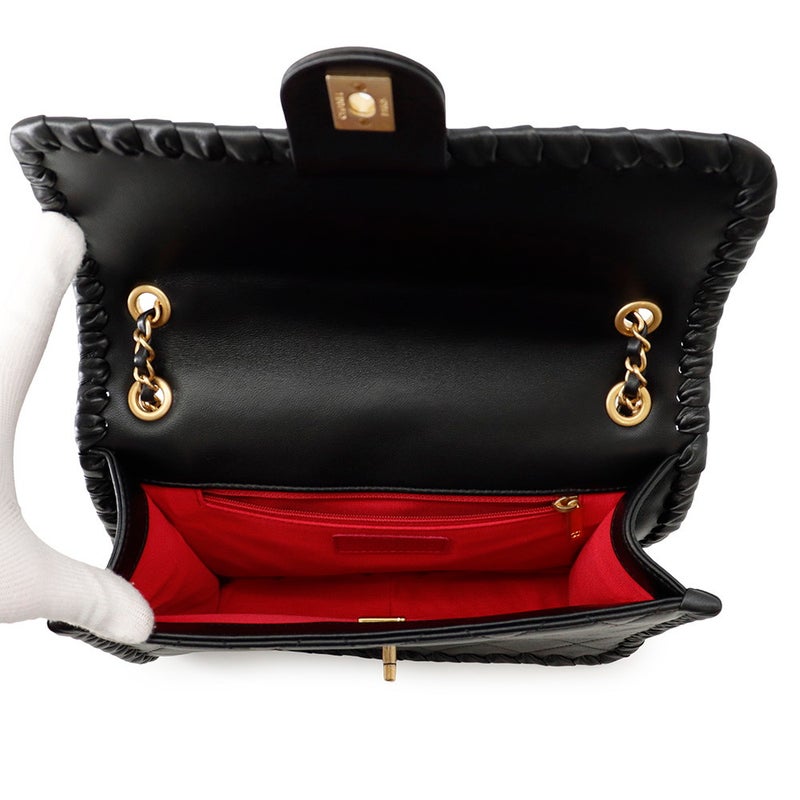 シャネル チェーンショルダーバッグ マトラッセ ココマーク シングルフラップ AS2496 CHANEL 黒