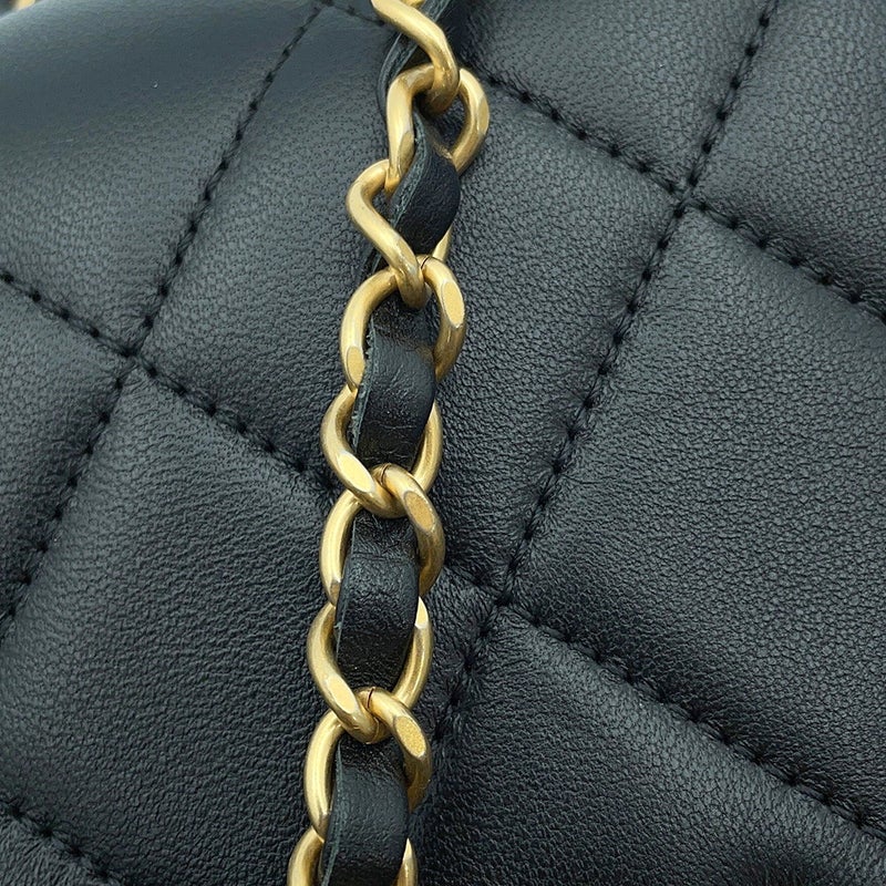 シャネル チェーンショルダーバッグ マトラッセ ココマーク シングルフラップ AS2496 CHANEL 黒
