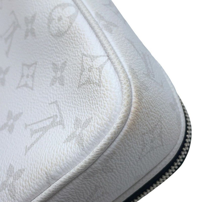 ルイヴィトン ショルダーバッグ モノグラム タイガ アルファ・メッセンジャー M31069 白 ホワイト タイガラマ