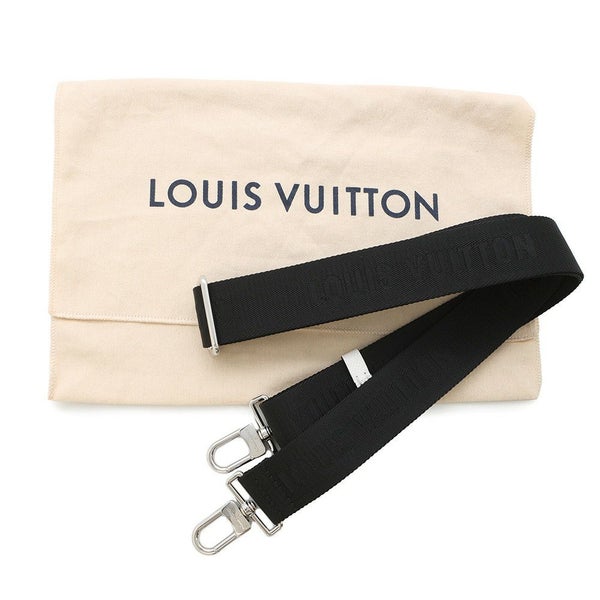 ルイヴィトン ショルダーバッグ モノグラム タイガ アルファ・メッセンジャー M31069 白 ホワイト タイガラマ