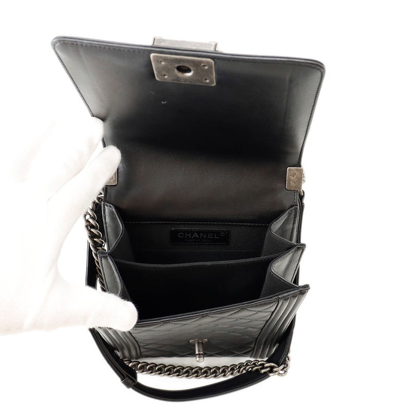 シャネル チェーンショルダーバッグ ボーイシャネル ラムスキン AS0130 CHANEL バッグ 黒