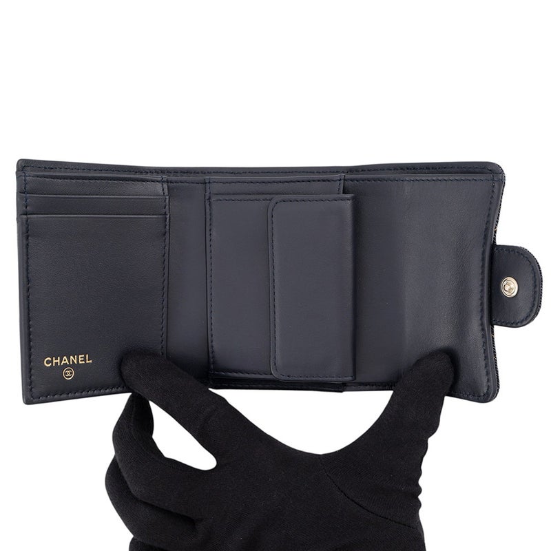 シャネル 三つ折り財布 マトラッセ ココマーク クラシック スモール フラップ ウォレット デニム AP0229 CHANEL