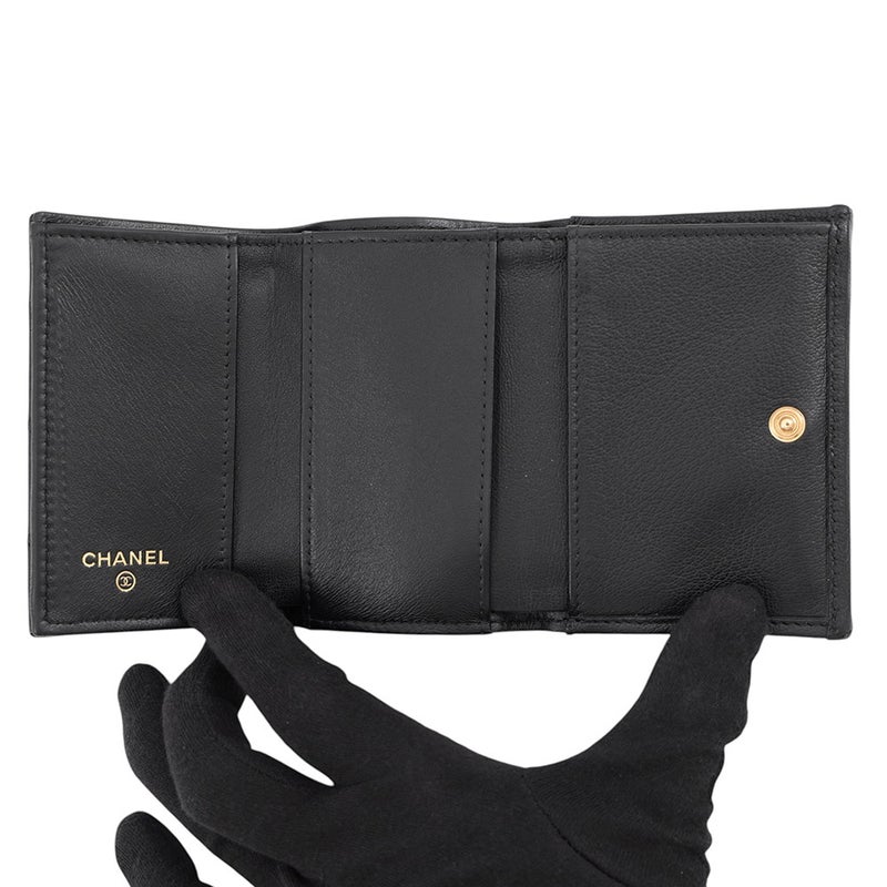 シャネル 三つ折り財布 マトラッセ ココマーク スモール フラップ ウォレット ラムスキン AP4951 CHANEL 黒