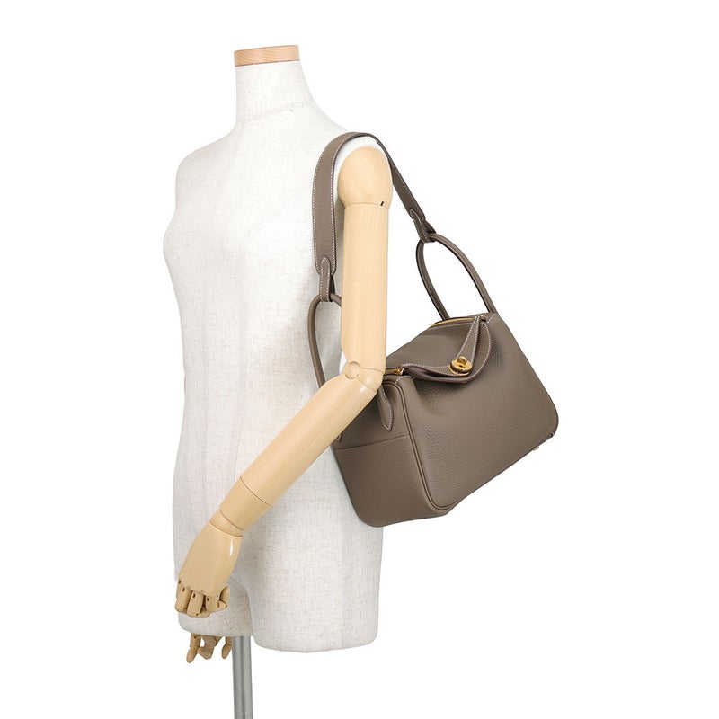 エルメス ハンドバッグ リンディ26  エトゥープ/ゴールド金具 トリヨンクレマンス U刻印 HERMES 2way ショルダーバッグ