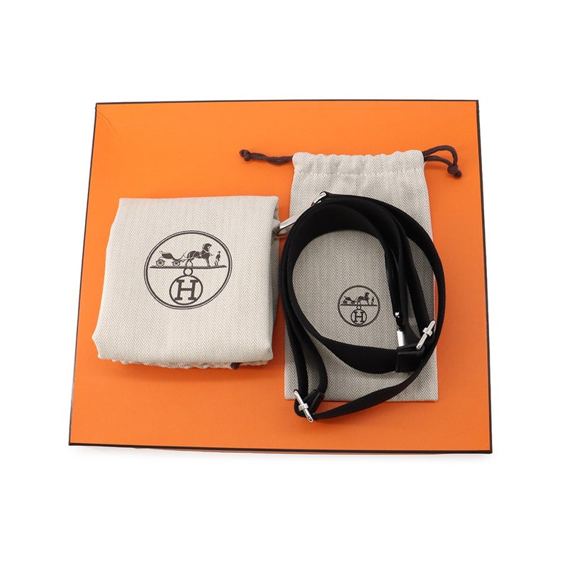 エルメス ショルダーバッグ エブリン3 PM ブラック/シルバー金具 トリヨンクレマンス G刻印 HERMES 黒