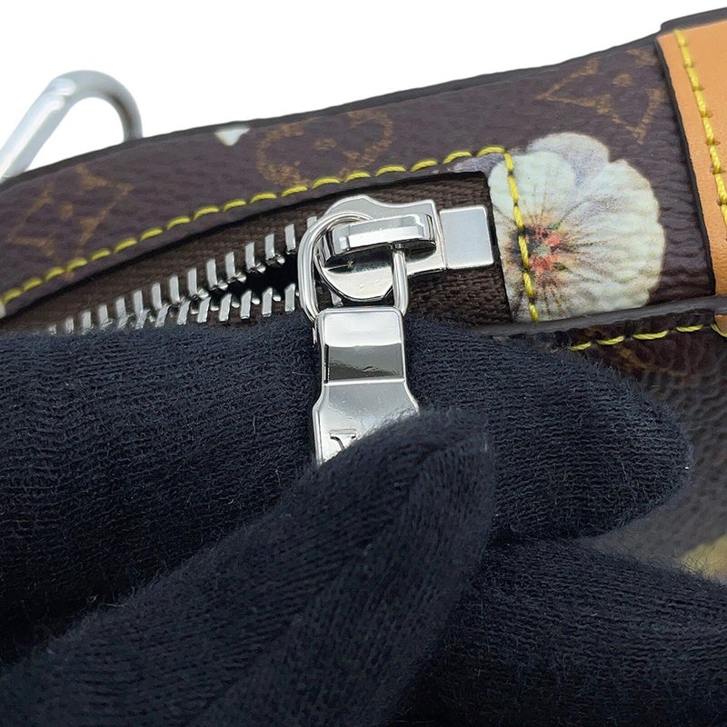 ルイヴィトン バッグチャーム モノグラム・フラワー ポーチ  M03674 LOUIS VUITTON