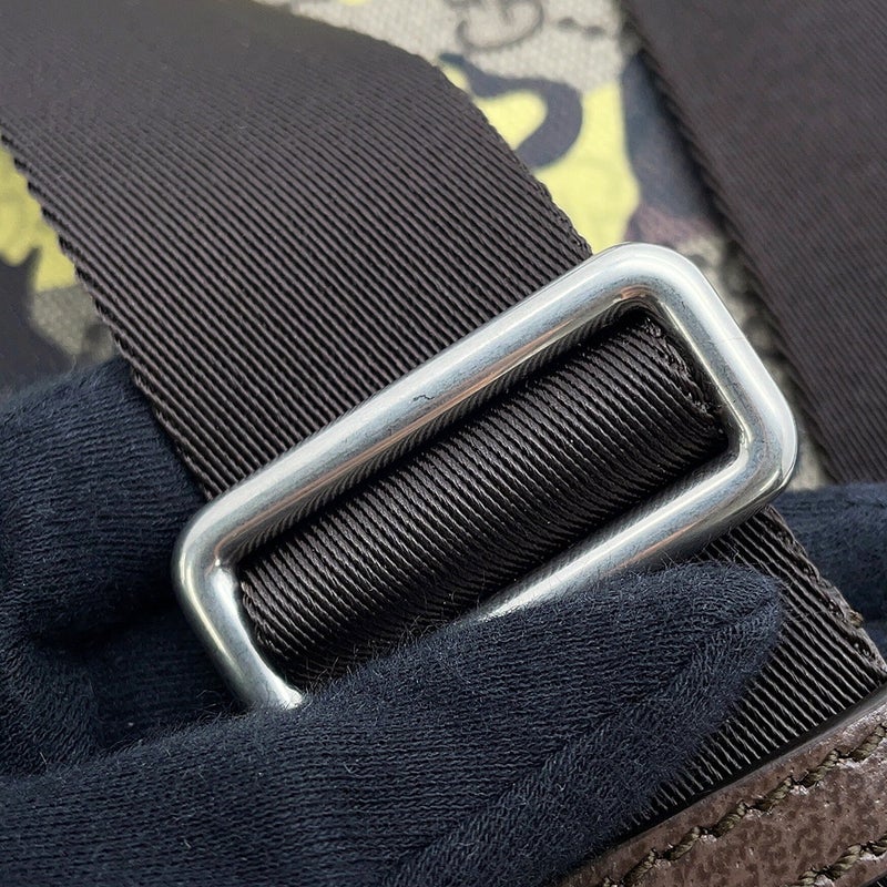 グッチ ボディバッグ カモフラージュ GGスプリーム 752597 GUCCI バッグ ウエストバッグ