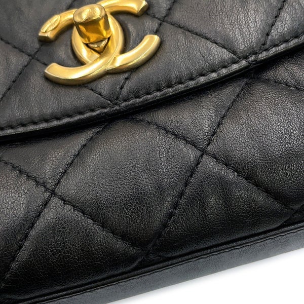 シャネル チェーンショルダーバッグ マトラッセ トップハンドル クランプルラムスキン AS2478 CHANEL 2way 黒