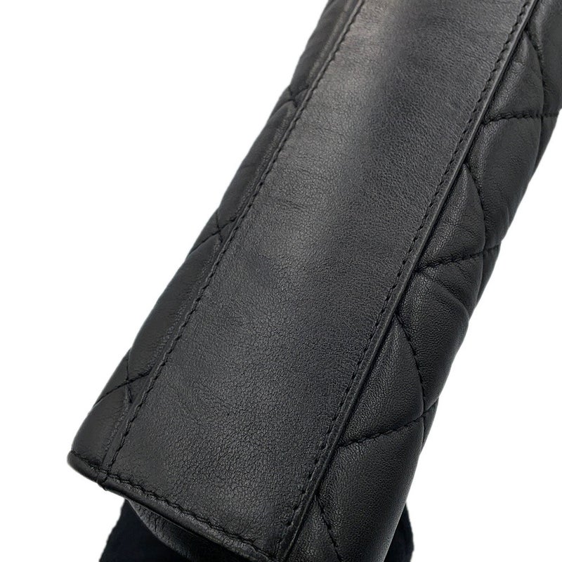 シャネル チェーンショルダーバッグ マトラッセ トップハンドル クランプルラムスキン AS2478 CHANEL 2way 黒