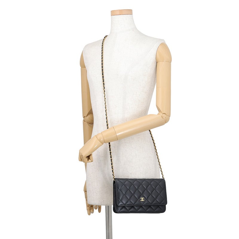 シャネル チェーンウォレット クラシック マトラッセ ココマーク ラムスキン AP0250 CHANEL 財布 ブラック 黒