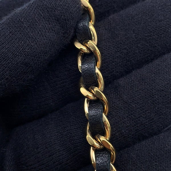 シャネル チェーンウォレット クラシック マトラッセ ココマーク ラムスキン AP0250 CHANEL 財布 ブラック 黒