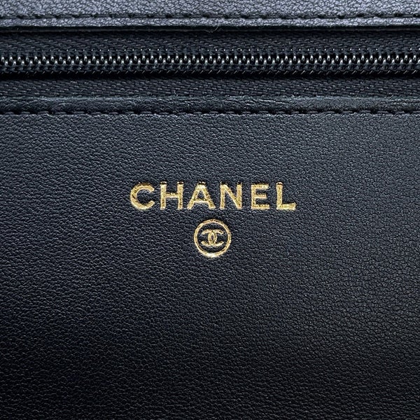 シャネル チェーンウォレット クラシック マトラッセ ココマーク ラムスキン AP0250 CHANEL 財布 ブラック 黒