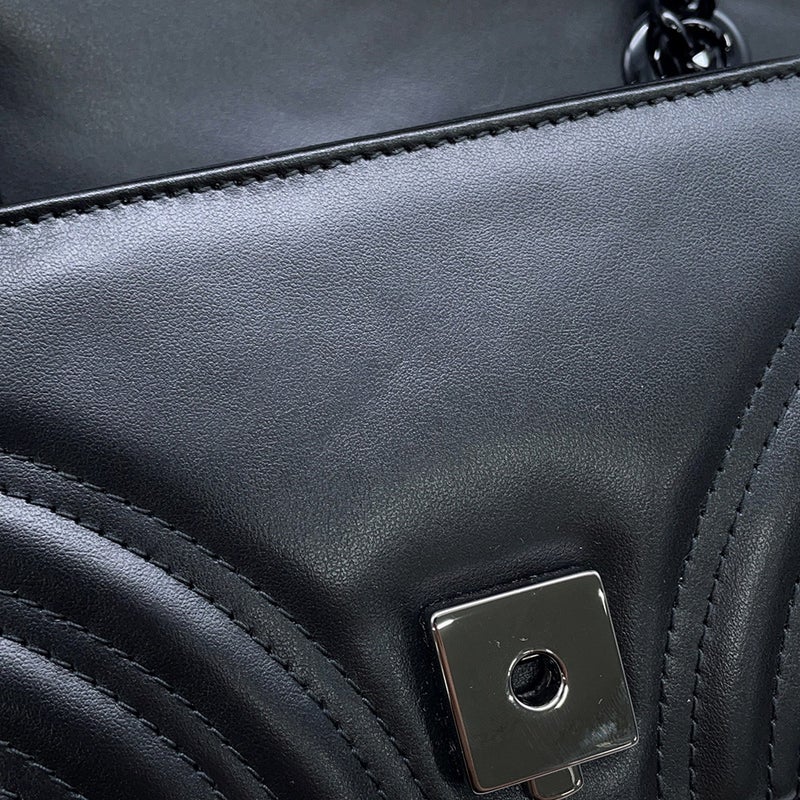 グッチ チェーンショルダーバッグ GGマーモント シェブロン キルティング レザー スモール 446744 GUCCI 黒