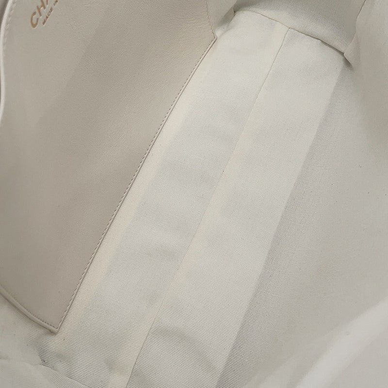 シャネル トートバッグ マトラッセ ココマーク キャビアスキン AS5777 CHANEL 2wayショルダーバッグ 白