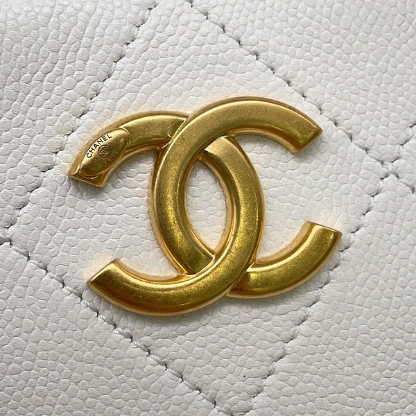 シャネル トートバッグ マトラッセ ココマーク キャビアスキン AS5777 CHANEL 2wayショルダーバッグ 白