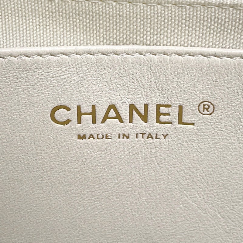 シャネル トートバッグ マトラッセ ココマーク キャビアスキン AS5777 CHANEL 2wayショルダーバッグ 白