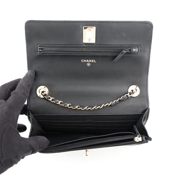 シャネル チェーンウォレット トレンディCC マトラッセ ココマーク ラムスキン AP4184 CHANEL 財布 黒