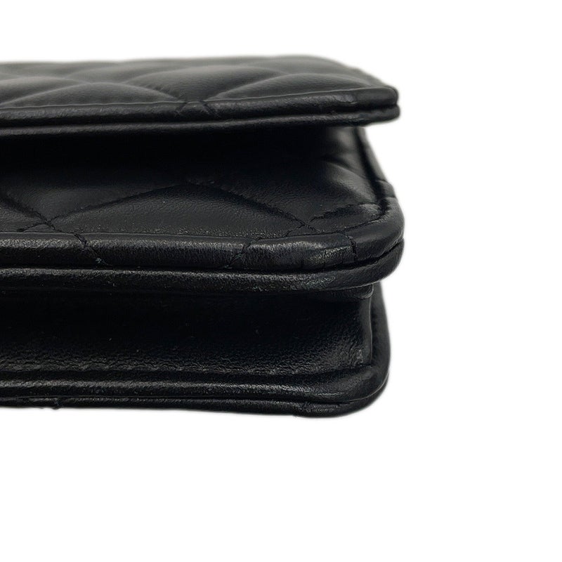シャネル チェーンウォレット トレンディCC マトラッセ ココマーク ラムスキン AP4184 CHANEL 財布 黒