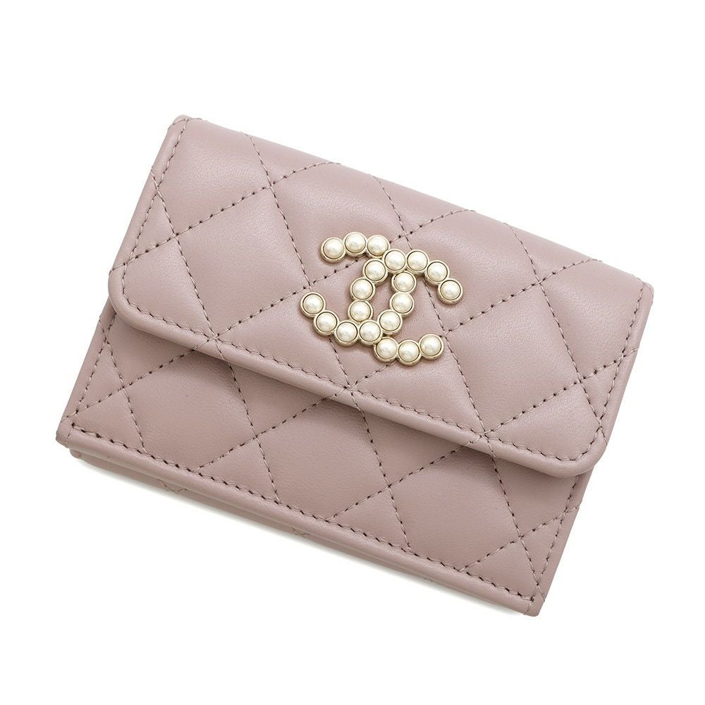 CHANEL ラムスキン マトラッセ スモールフラップウォレット 18日迄セール シャネル 三つ折り財布 マトラッセ ココマーク スモール フラップ