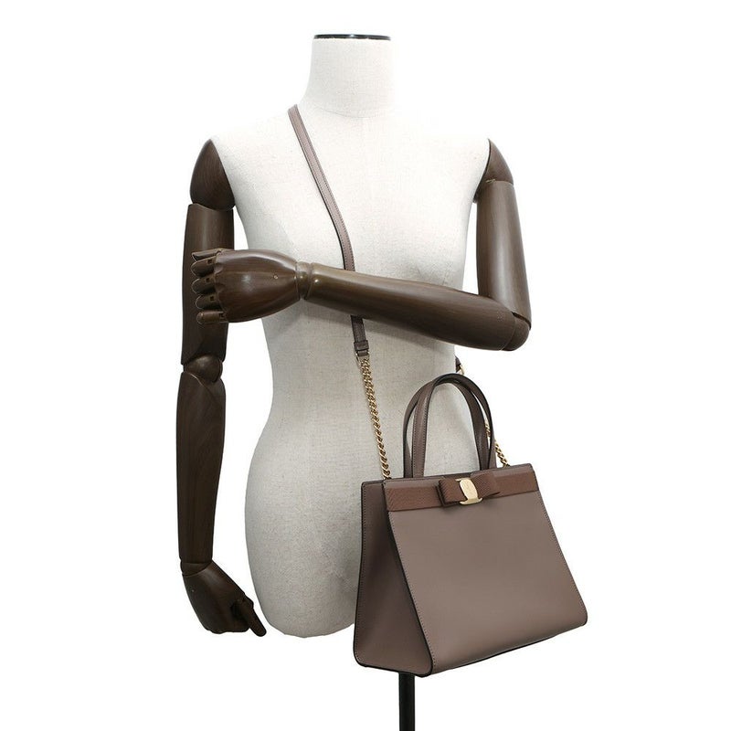 フェラガモ ハンドバッグ ヴァラ トップハンドル スプリットカーフレザー 21I290 Ferragamo 2way ブラウン
