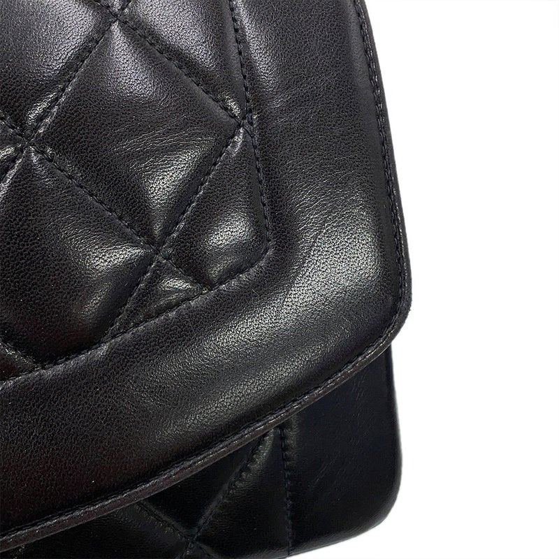 シャネル チェーンショルダーバッグ ダイアナ マトラッセ ココマーク シングルチェーン ラムスキン A01164 CHANEL 黒