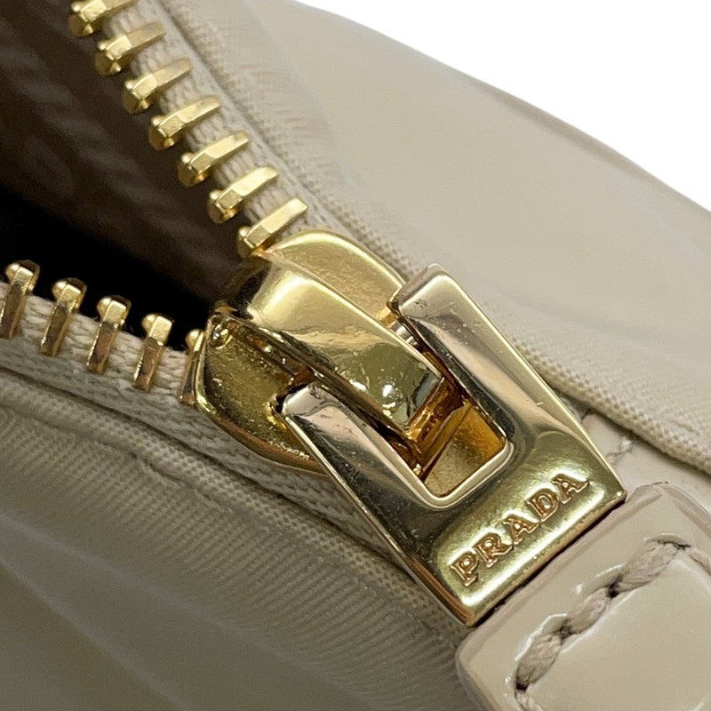 プラダ ショルダーバッグ トライアングルロゴ ナイロン 1BC201 PRADA バッグ