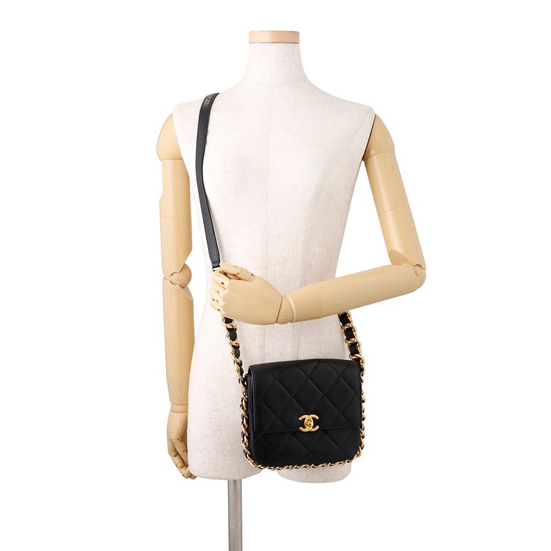 シャネル チェーンショルダーバッグ マトラッセ スモール ココマーク ラムスキン AS2831 CHANEL 黒