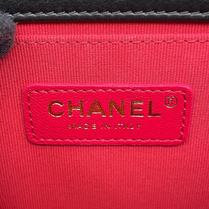 シャネル チェーンショルダーバッグ マトラッセ スモール ココマーク ラムスキン AS2831 CHANEL 黒