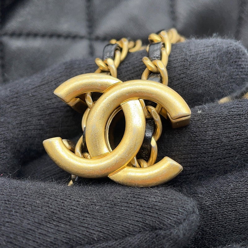 シャネル チェーンショルダーバッグ マトラッセ ココマーク ラムスキン AS2608 CHANEL 黒