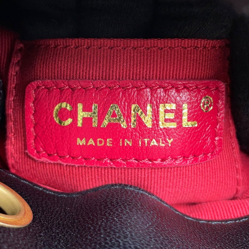 シャネル チェーンショルダーバッグ マトラッセ ココマーク ラムスキン AS2608 CHANEL 黒