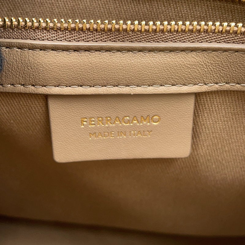 サルヴァトーレ・フェラガモ ハンドバッグ ビーチ スモール キャンバス 214988 Ferragamo トートバッグ