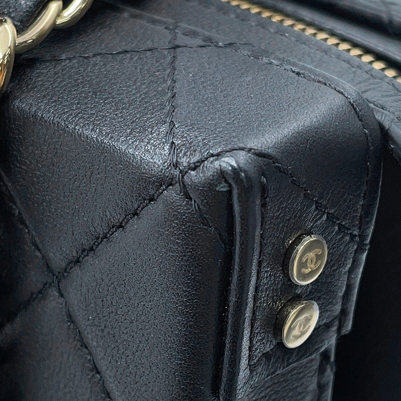 シャネル チェーンショルダーバッグ マトラッセ ココマーク バニティバッグ カーフレザー AS3345 CHANEL 黒