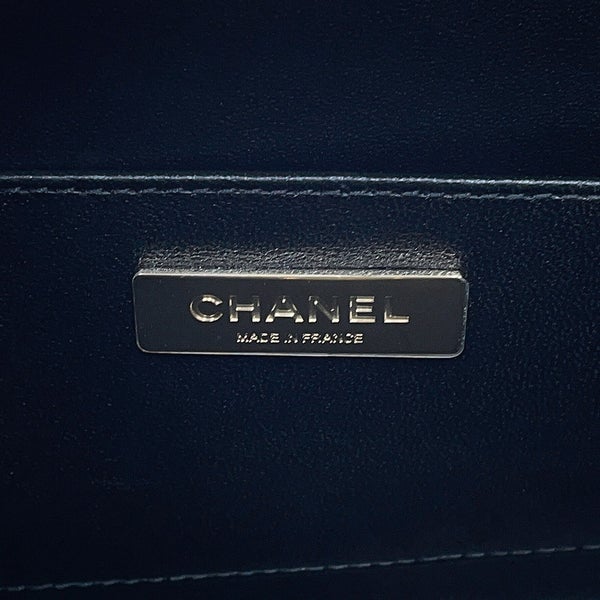 シャネル チェーンショルダーバッグ マトラッセ ココマーク バニティバッグ カーフレザー AS3345 CHANEL 黒