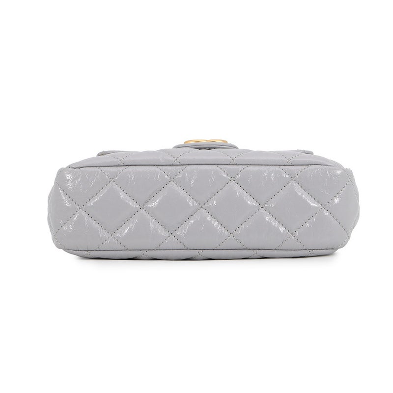 シャネル チェーンショルダーバッグ マトラッセ ココマーク ホーボー シャイニーカーフスキン AS4323 CHANEL バッグ