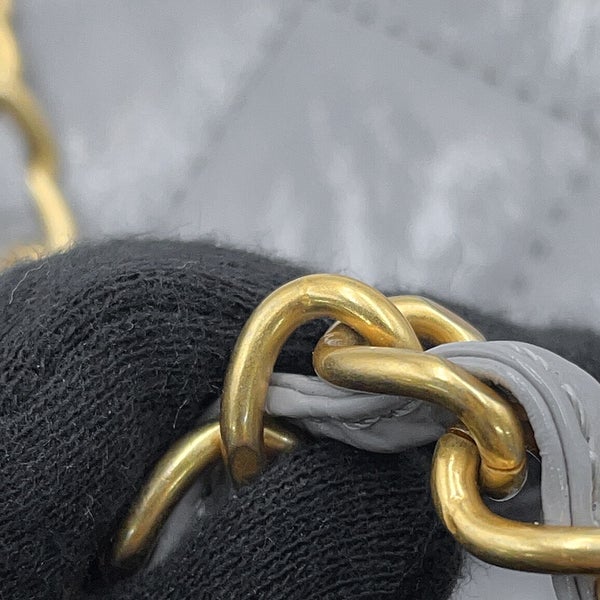 シャネル チェーンショルダーバッグ マトラッセ ココマーク ホーボー シャイニーカーフスキン AS4323 CHANEL バッグ