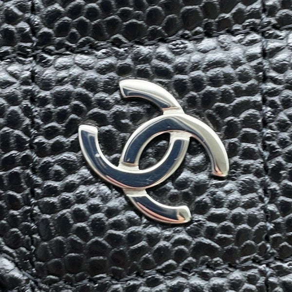 シャネル チェーンウォレット マトラッセ ココマーク キャビアスキン A33814 CHANEL 財布 黒
